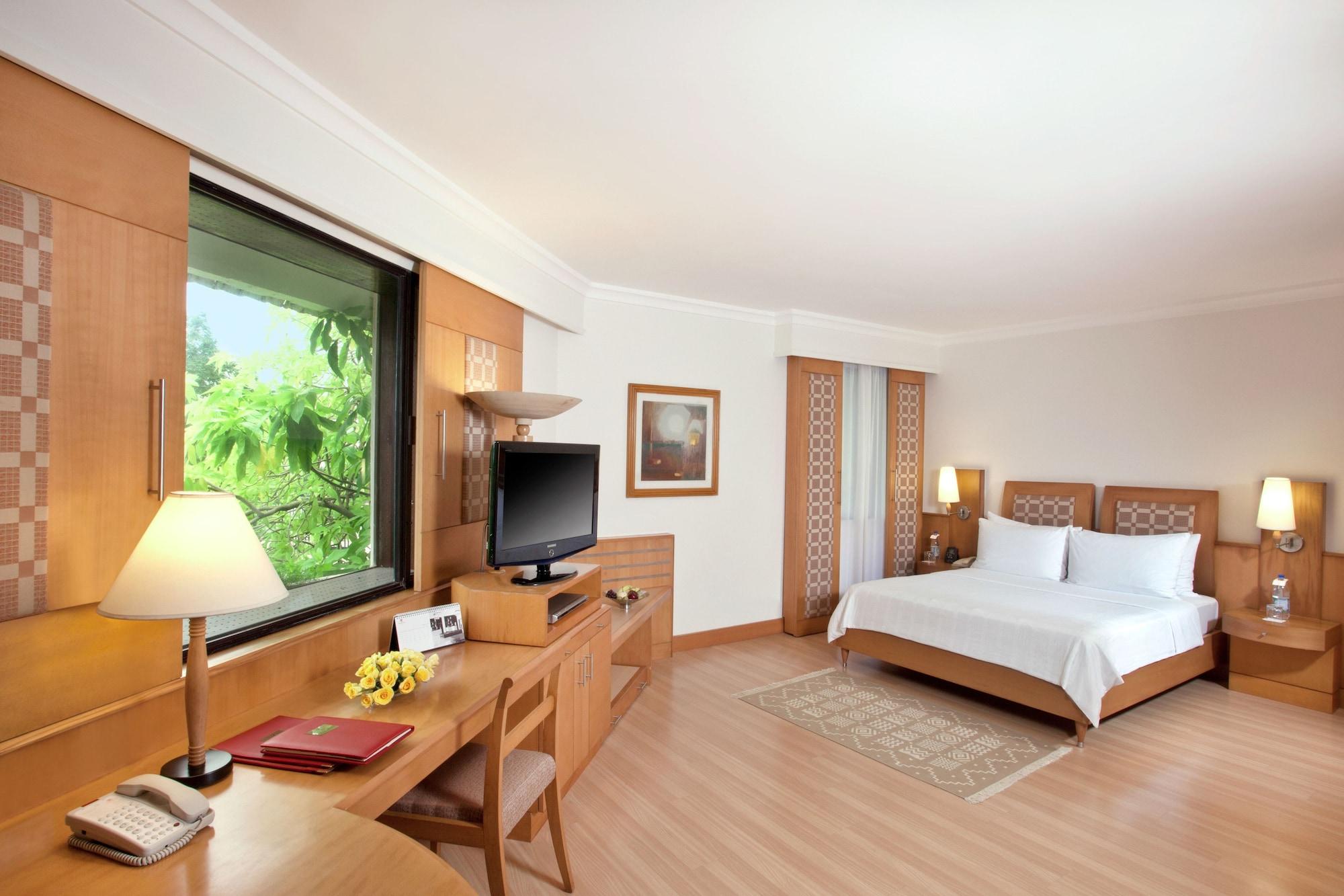 Trident Hotel 5*